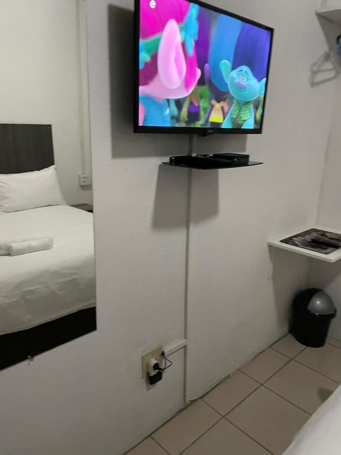 Host Hub Guest House Kempton Park Exterior foto